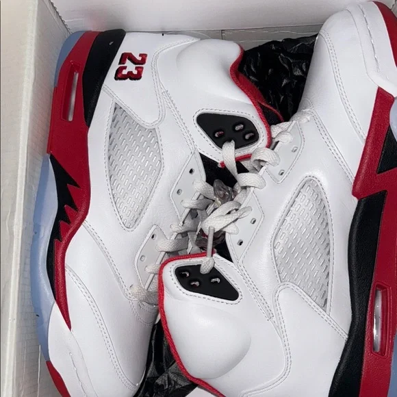 EARLY RELEASE 09/13/25 BLACK tongue fire red Jordan 5s Basketball aj 5 sneakers